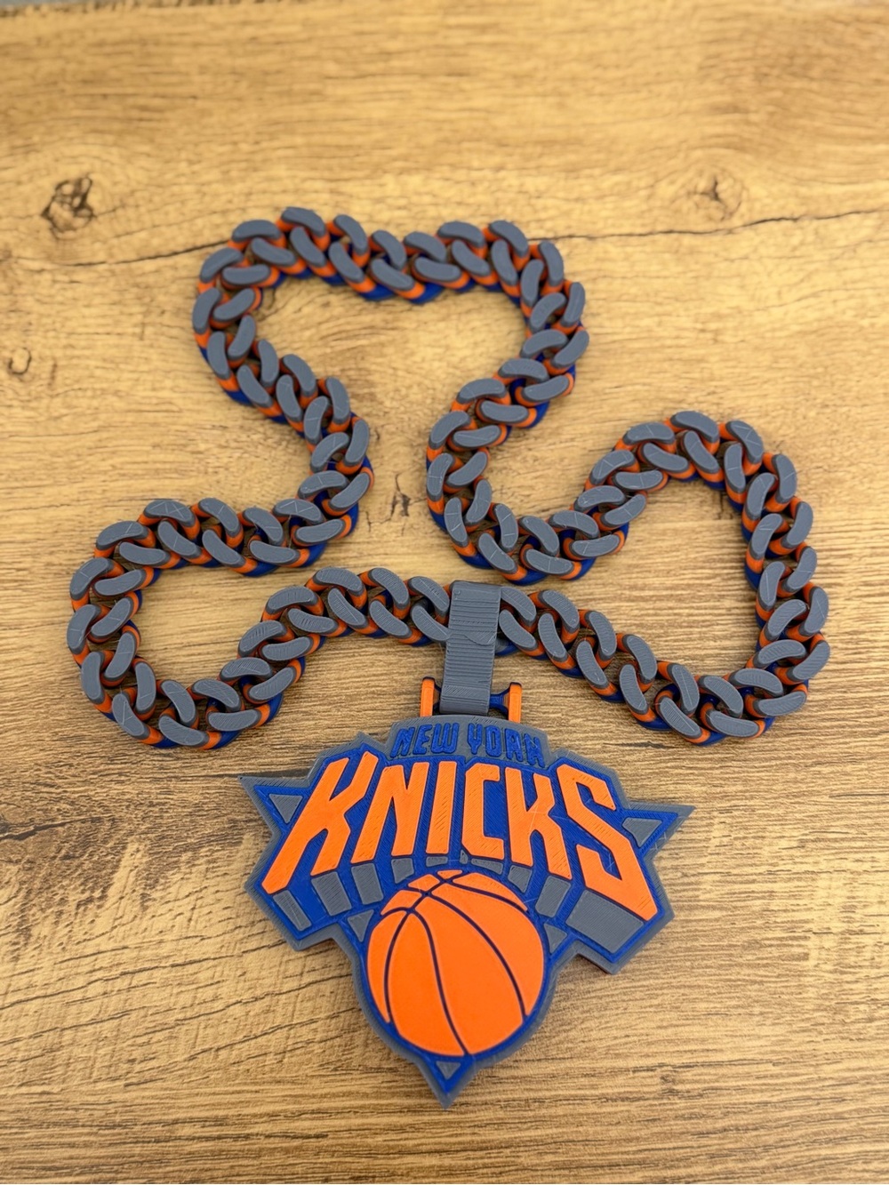 Gray Knicks Chain